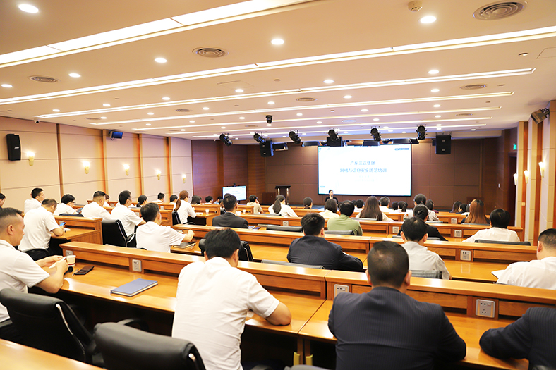 IMG_4679.jpg IMG_4679.jpg